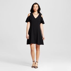 BNWT Zac & Rachel cold shoulder dress